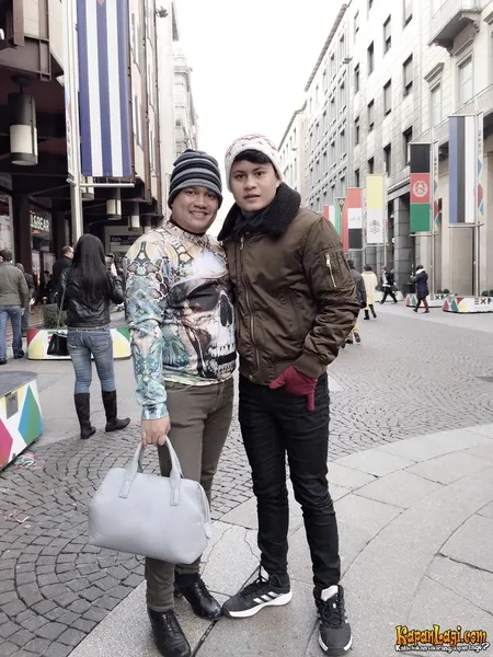 Foto Tata Liem