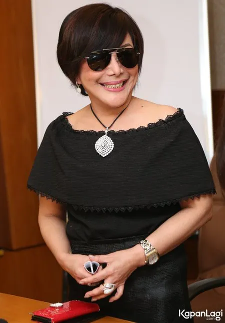 Foto Tati Kurniawati