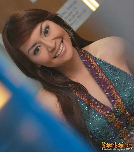 Foto Tessa Kaunang