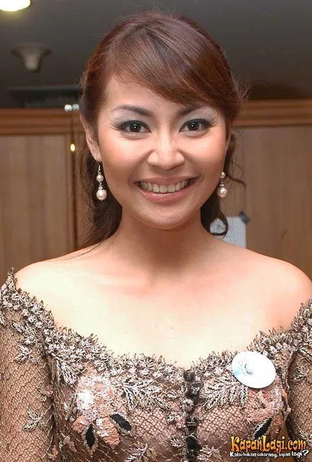 Foto Tessa Kaunang