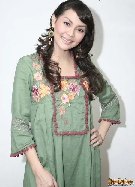Foto Tessa Kaunang
