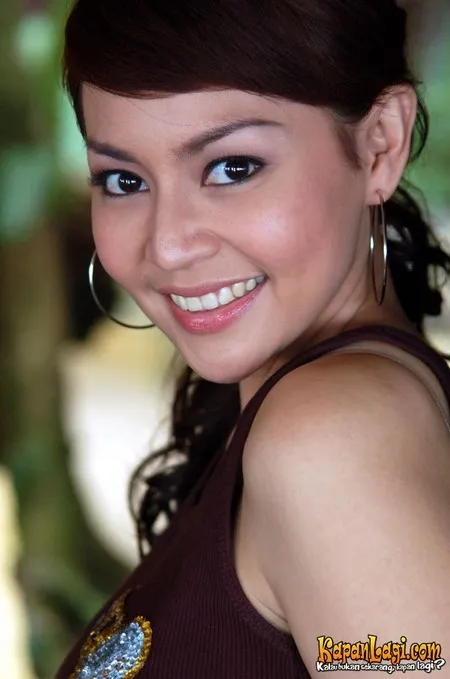 Foto Tessa Kaunang
