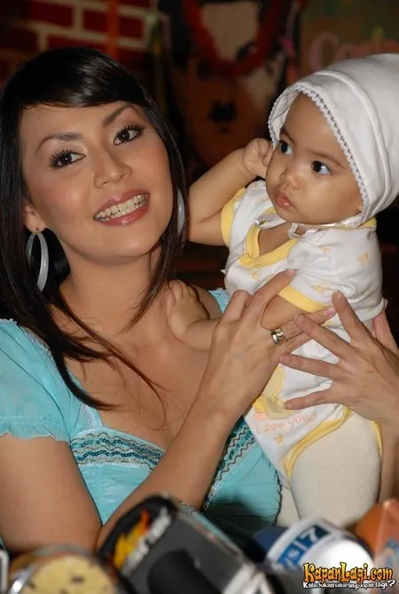 Foto Tessa Kaunang