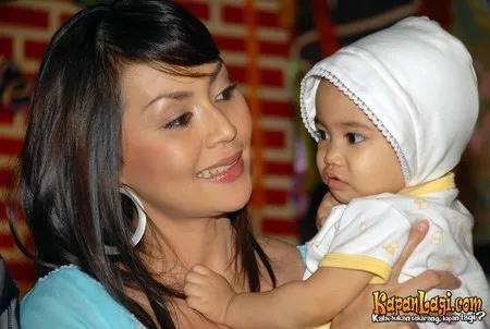 Foto Tessa Kaunang