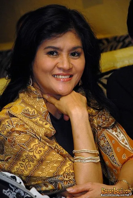 Foto Tetty Liz Indriaty