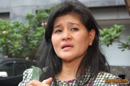 Foto Tetty Liz Indriaty