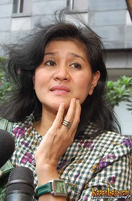 Foto Tetty Liz Indriaty