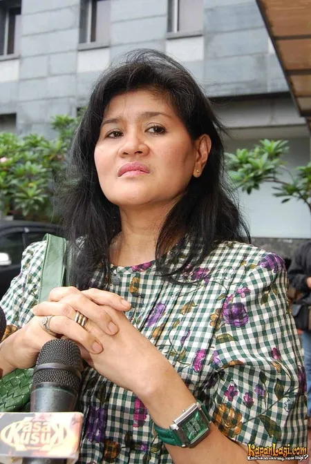 Foto Tetty Liz Indriaty