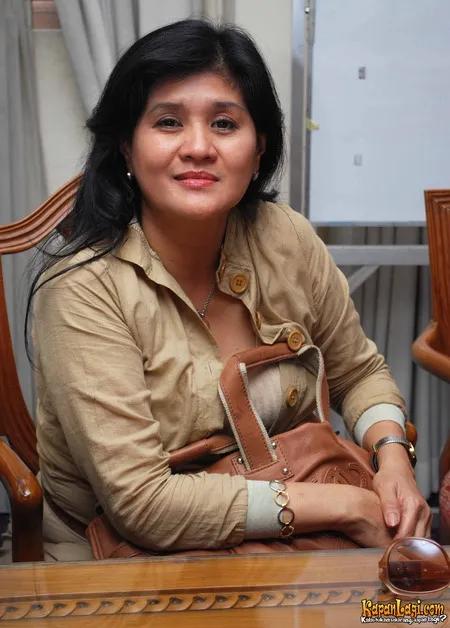 Foto Tetty Liz Indriaty