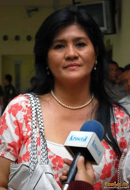 Foto Tetty Liz Indriaty