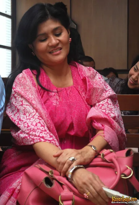 Foto Tetty Liz Indriaty