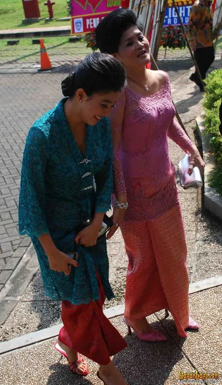 Foto Tetty Liz Indriaty