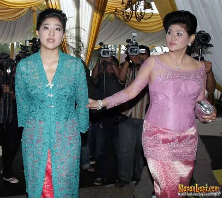 Foto Tetty Liz Indriaty