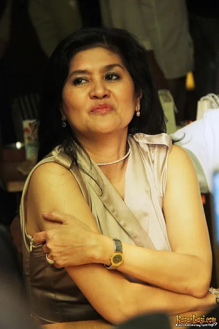 Foto Tetty Liz Indriaty