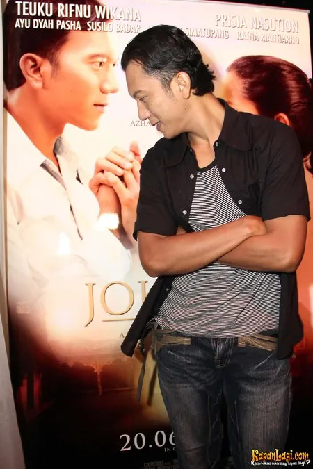 Foto Teuku Rifnu Wikana