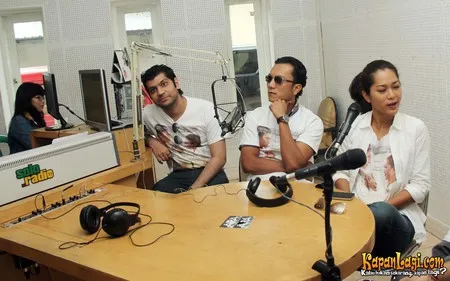 Foto Teuku Rifnu Wikana