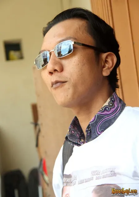Foto Teuku Rifnu Wikana
