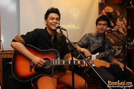 Foto The Overtunes