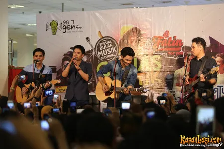 Foto The Overtunes