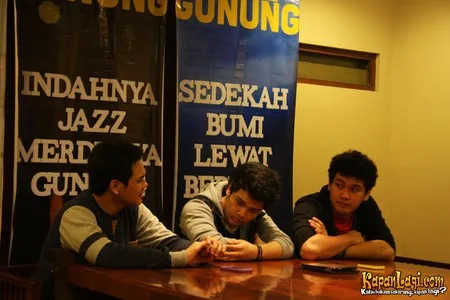 Foto The Overtunes