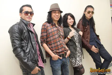 Foto The PainKillers