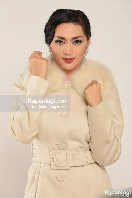 Foto Thiara. Nomor Foto: 044