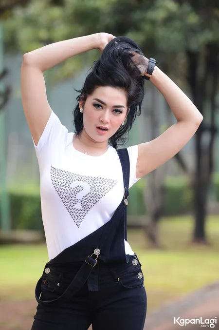 Foto Tiara Dewi