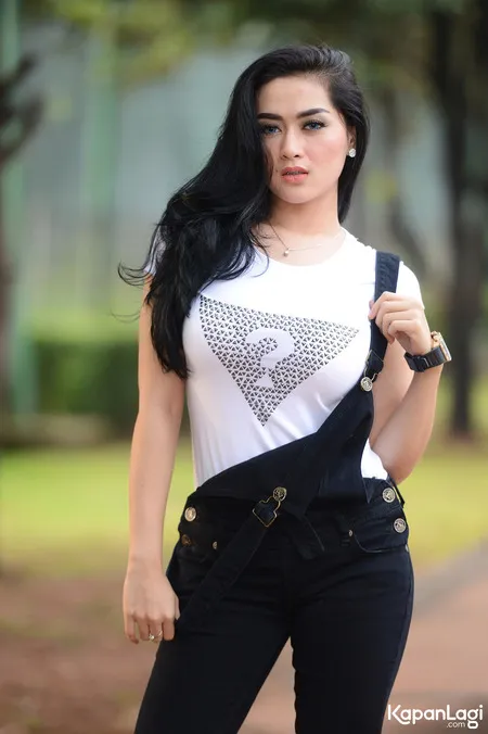 Foto Tiara Dewi