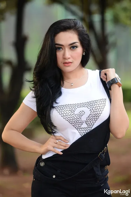 Foto Tiara Dewi