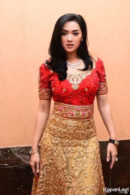 Foto Tiara Dewi