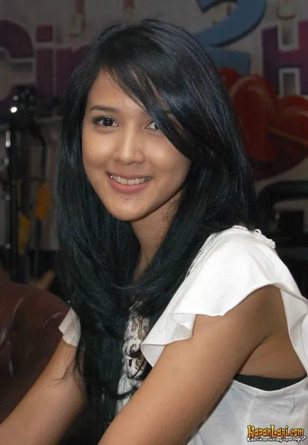Foto Tika Putri