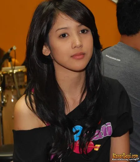 Foto Tika Putri