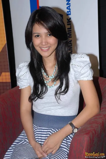 Foto Tika Putri