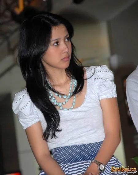 Foto Tika Putri