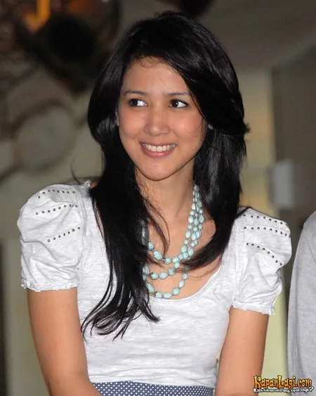Foto Tika Putri