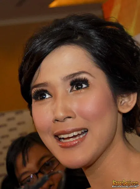 Foto Tika Putri