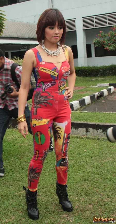 Foto Tika Ramlan