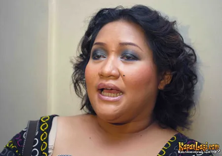 Foto Tike Priatnakusumah