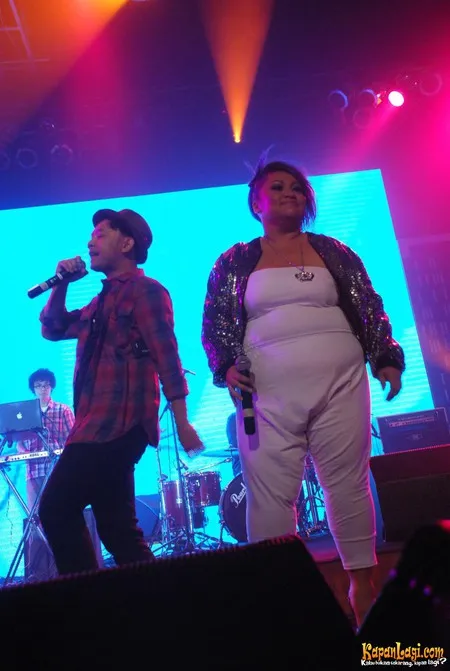 Foto Tike Priatnakusumah