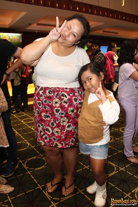 Foto Tike Priatnakusumah