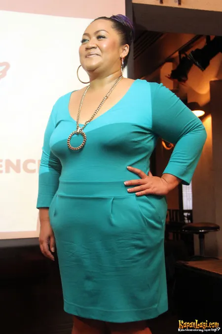 Foto Tike Priatnakusumah