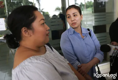 Foto Tike Priatnakusumah