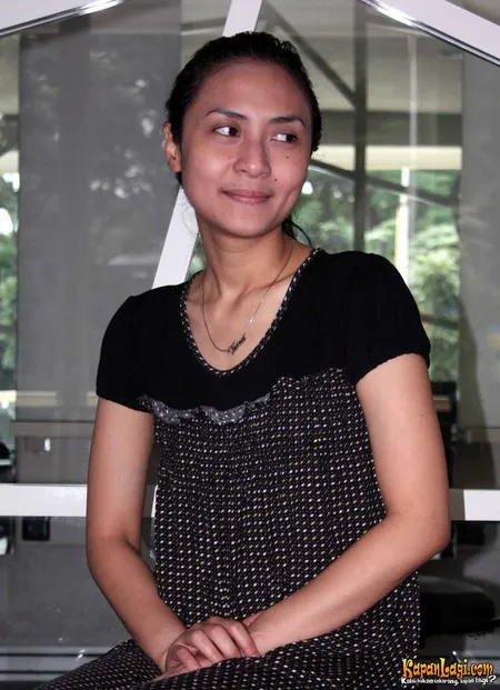 Foto Tina Astari