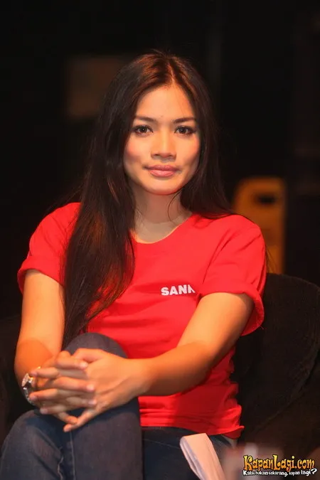 Foto Titi Kamal