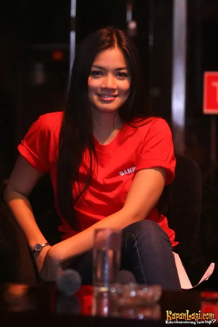Foto Titi Kamal