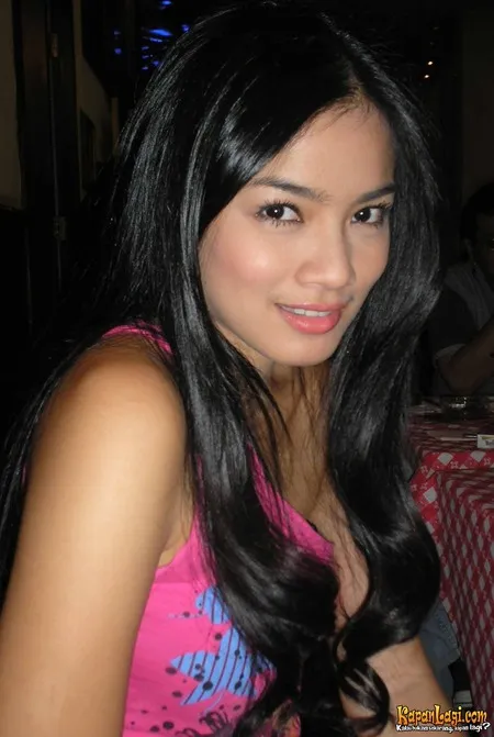 Foto Titi Kamal