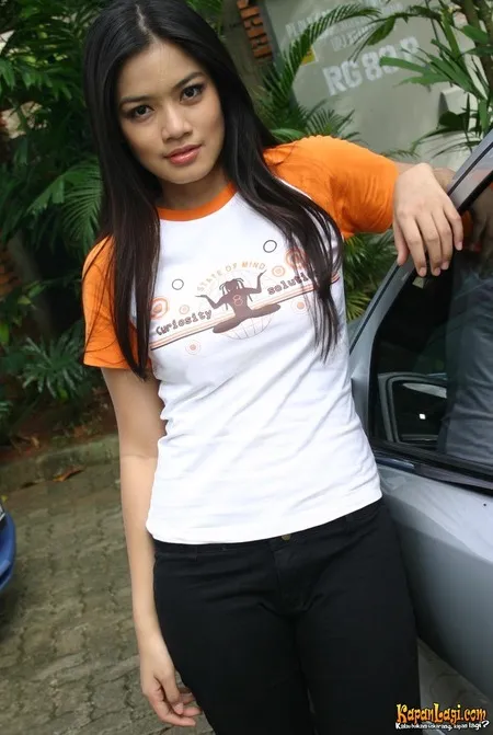 Foto Titi Kamal