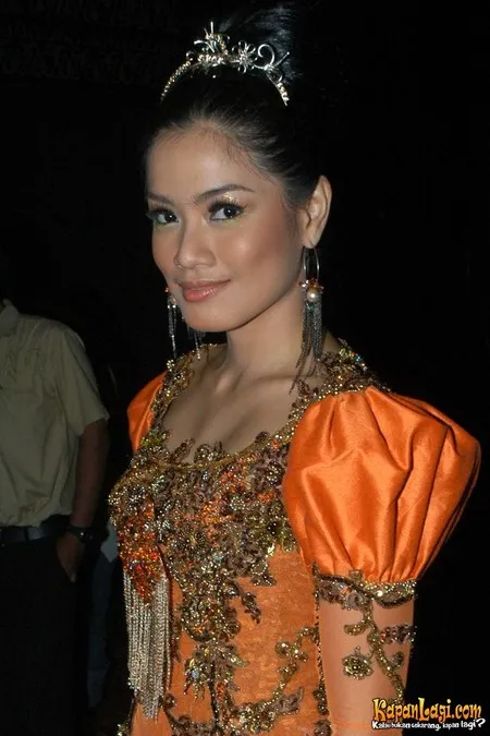 Foto Titi Kamal