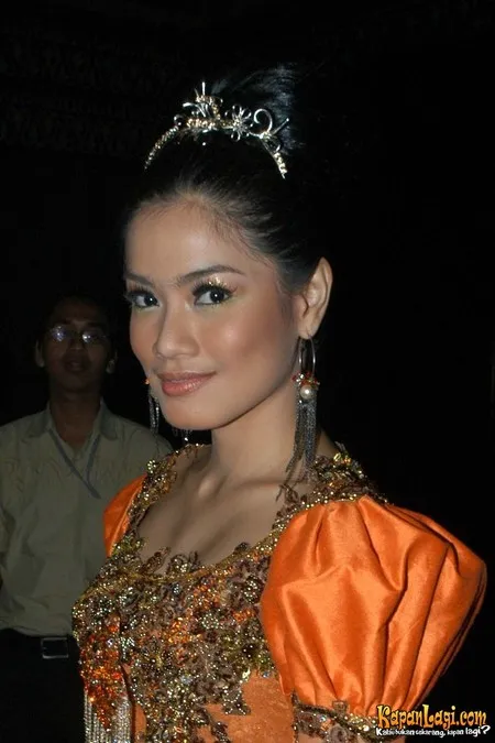 Foto Titi Kamal
