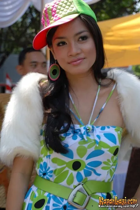 Foto Titi Kamal